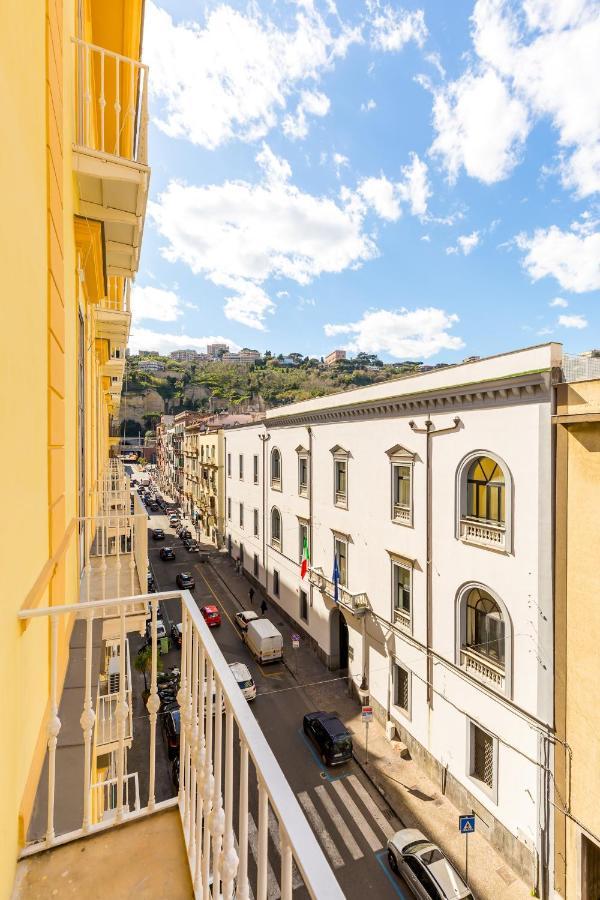 Casa Nostos Piedigrotta By Napoliapartments エクステリア 写真
